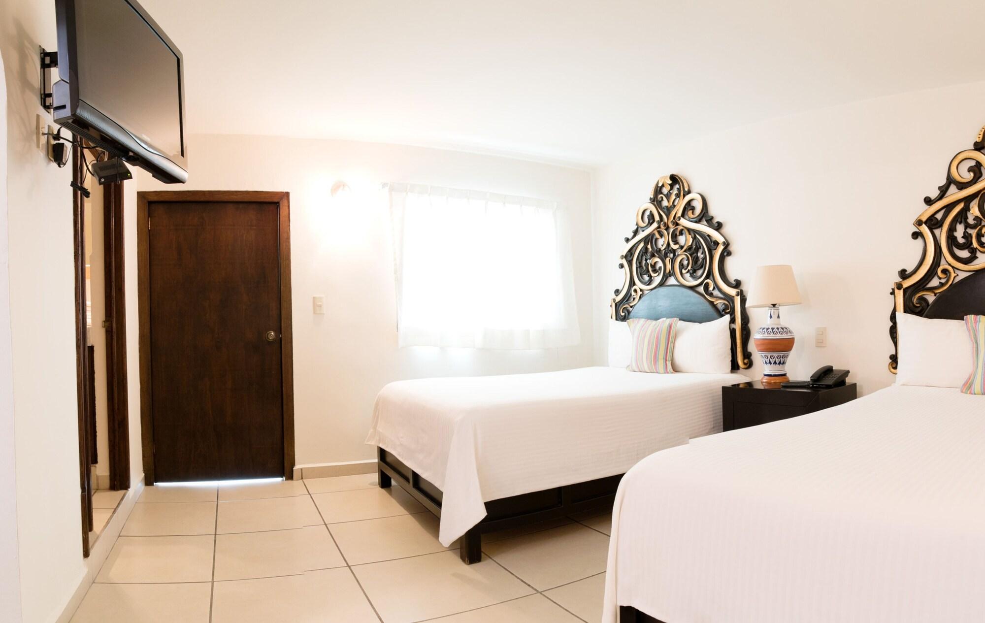 Hotel Expres By Hosting House Μορέλια Εξωτερικό φωτογραφία