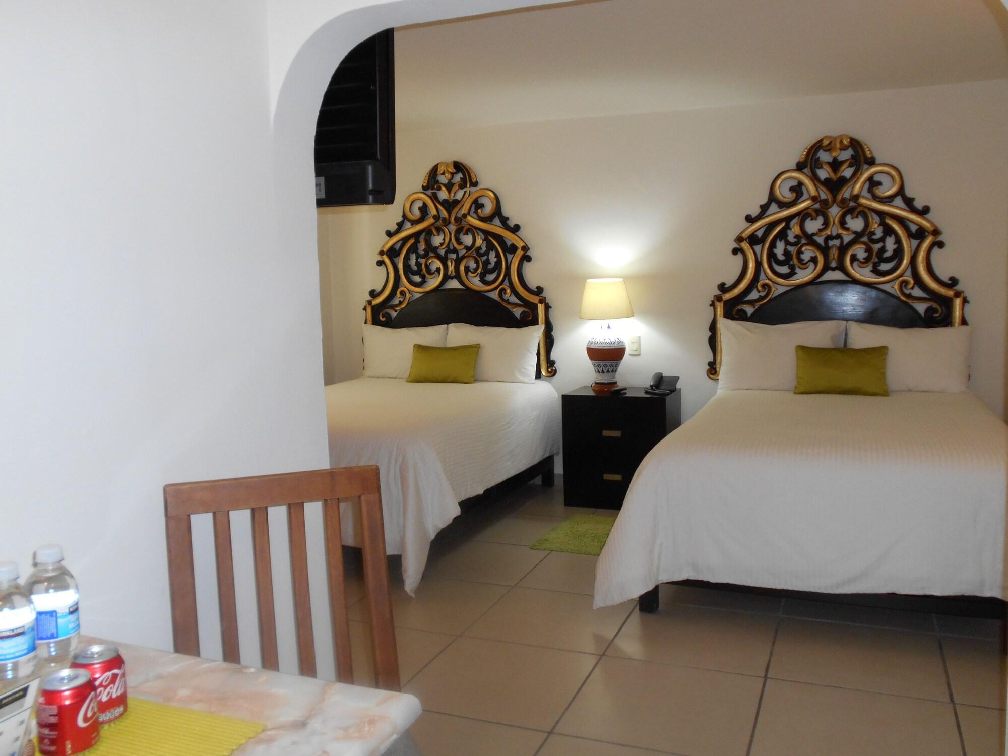 Hotel Expres By Hosting House Μορέλια Εξωτερικό φωτογραφία