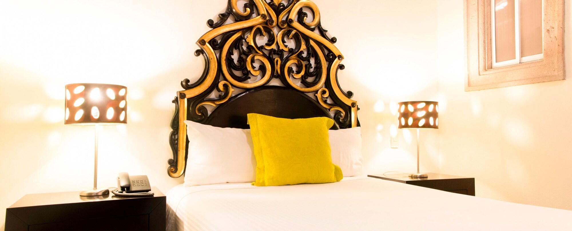 Hotel Expres By Hosting House Μορέλια Εξωτερικό φωτογραφία