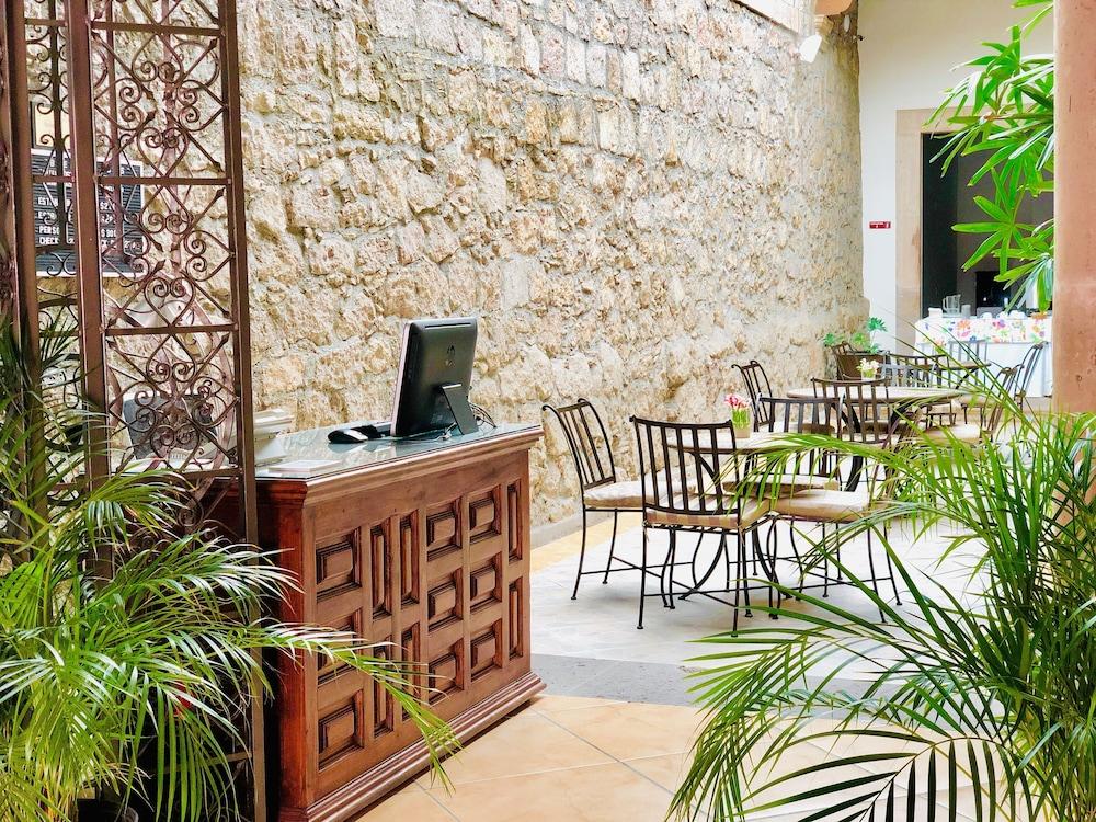 Hotel Expres By Hosting House Μορέλια Εξωτερικό φωτογραφία