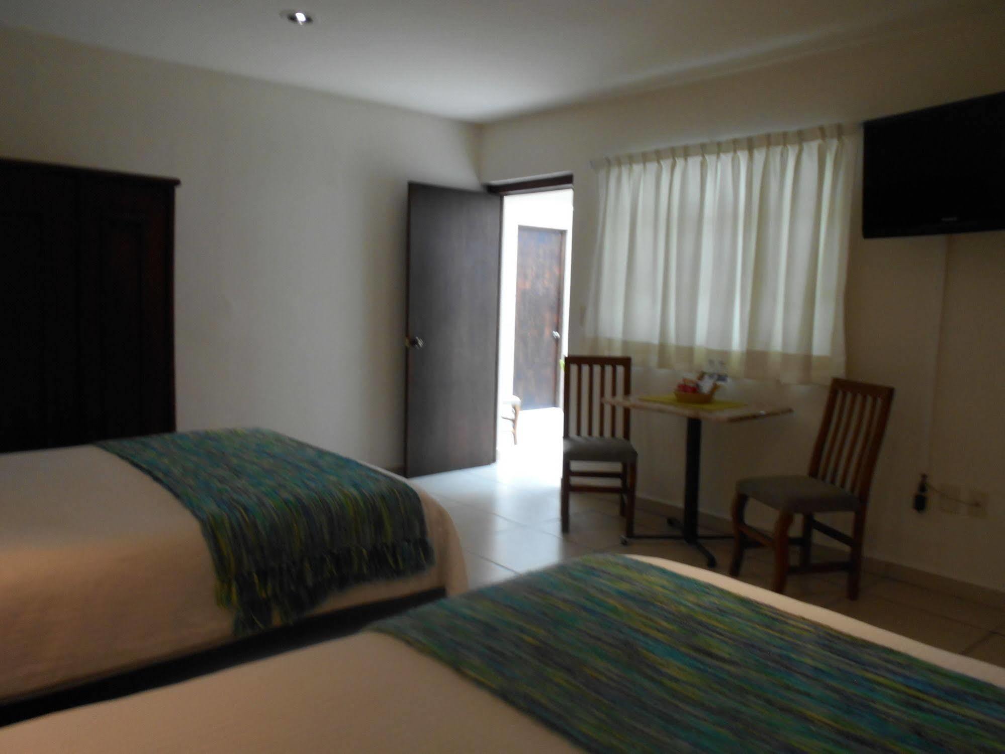 Hotel Expres By Hosting House Μορέλια Εξωτερικό φωτογραφία
