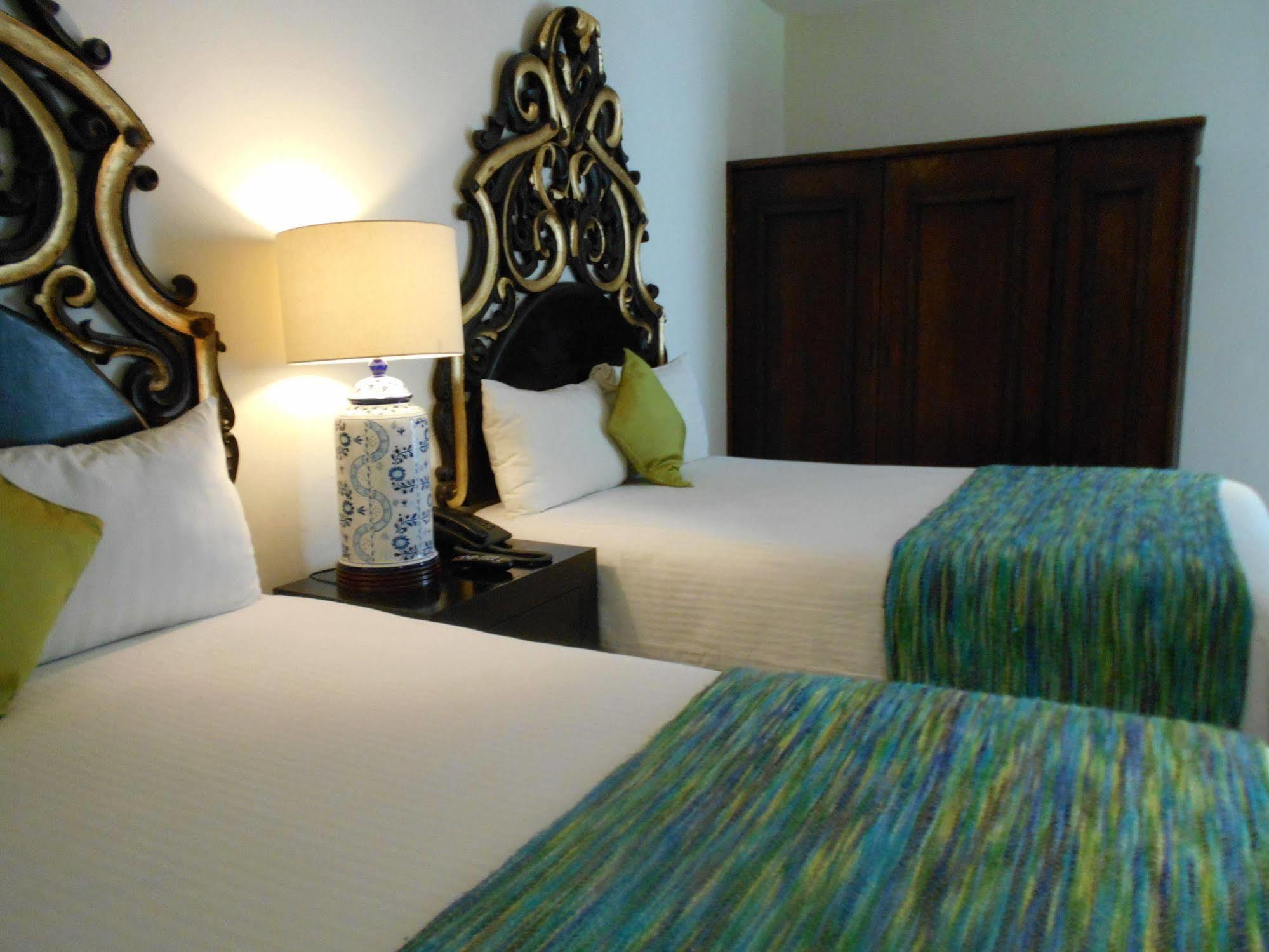 Hotel Expres By Hosting House Μορέλια Εξωτερικό φωτογραφία