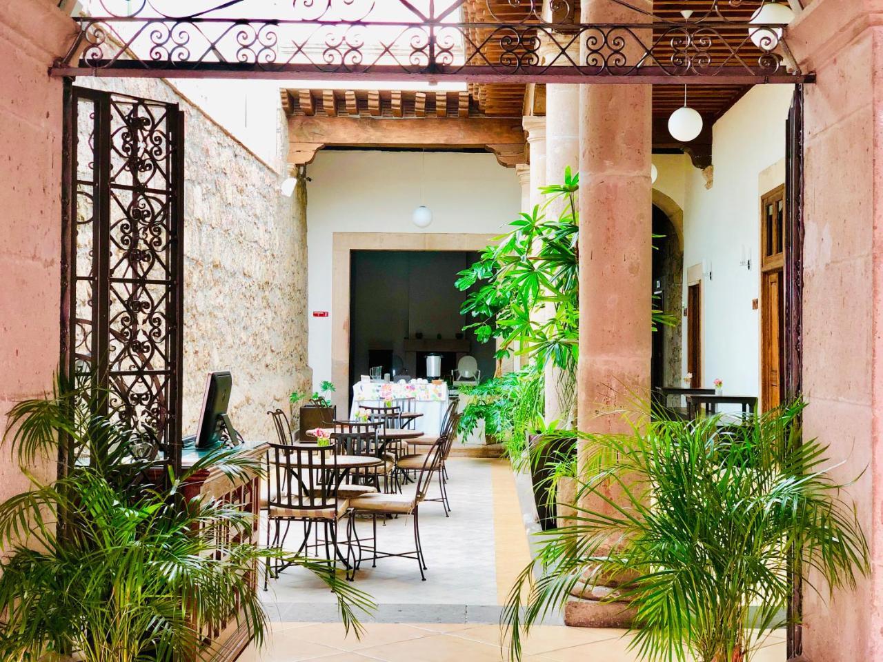Hotel Expres By Hosting House Μορέλια Εξωτερικό φωτογραφία